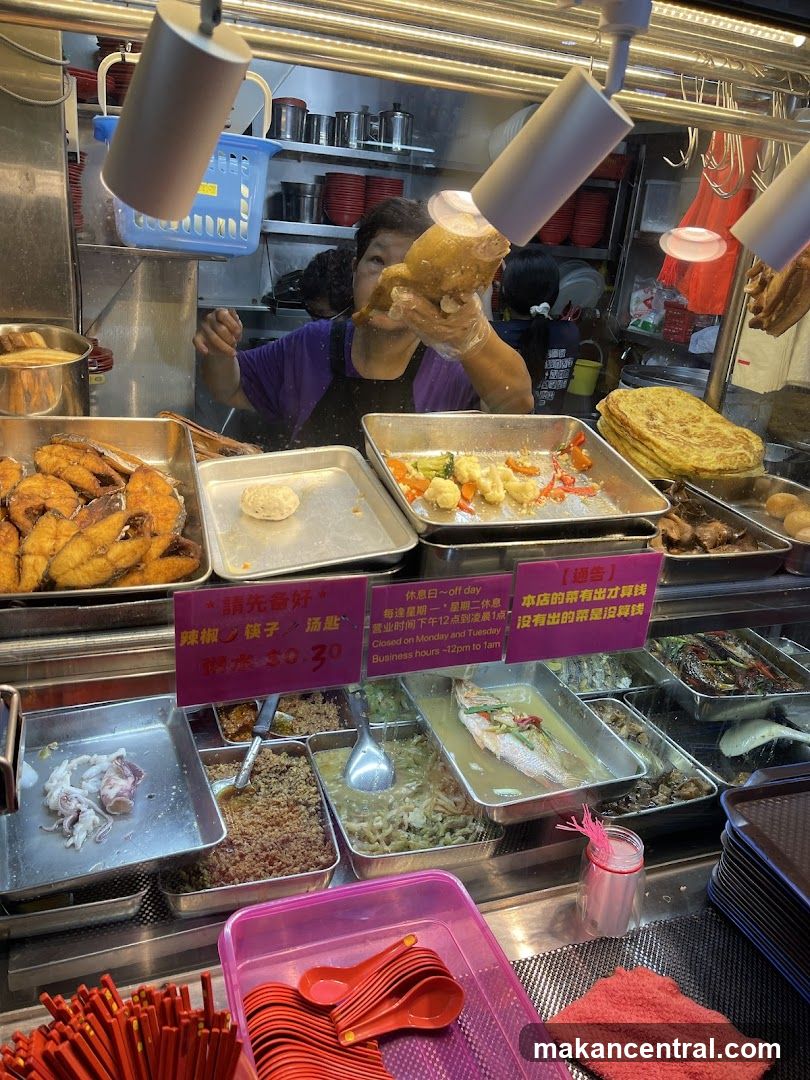 Food Stall Display