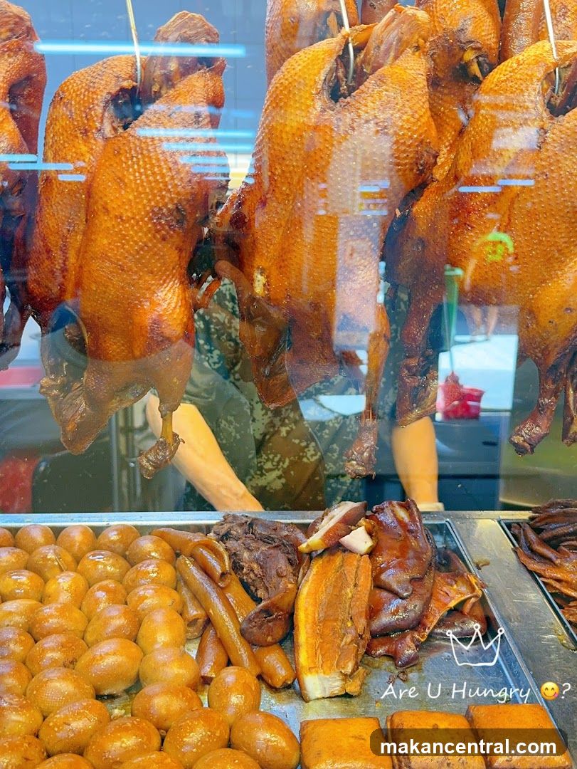Roasted Ducks and Braised Meats