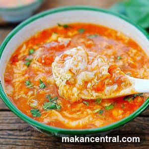Soup with Shrimp and Egg