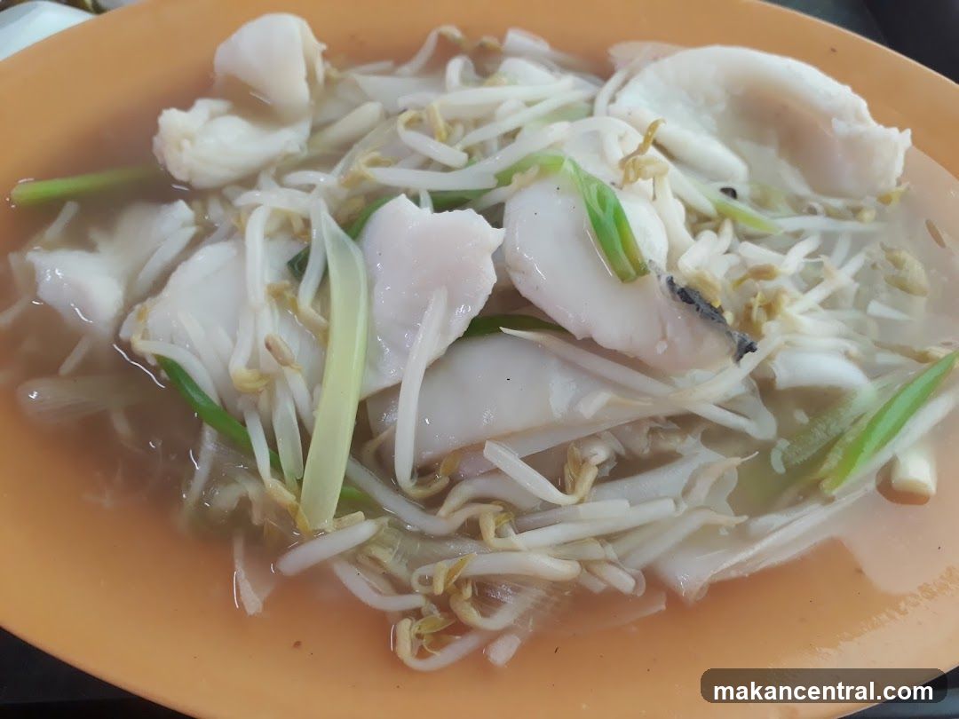 Steamed Fish with Bean Sprouts
