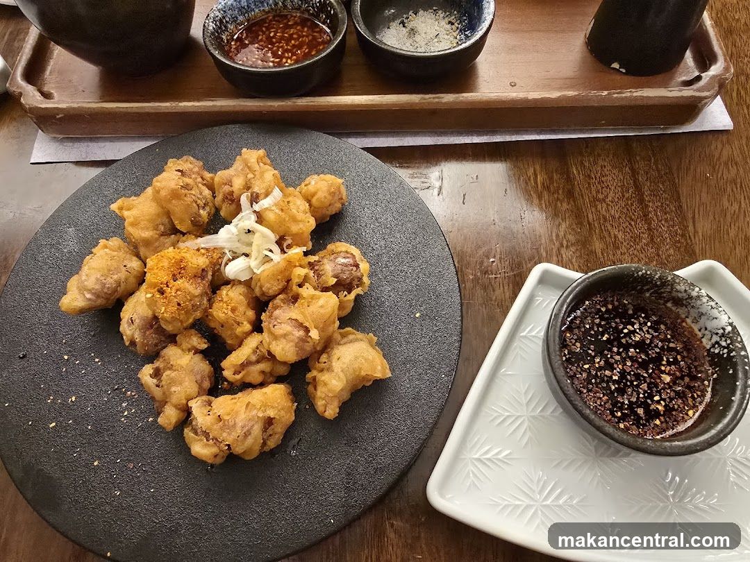 Fried Bites with Dipping Sauce