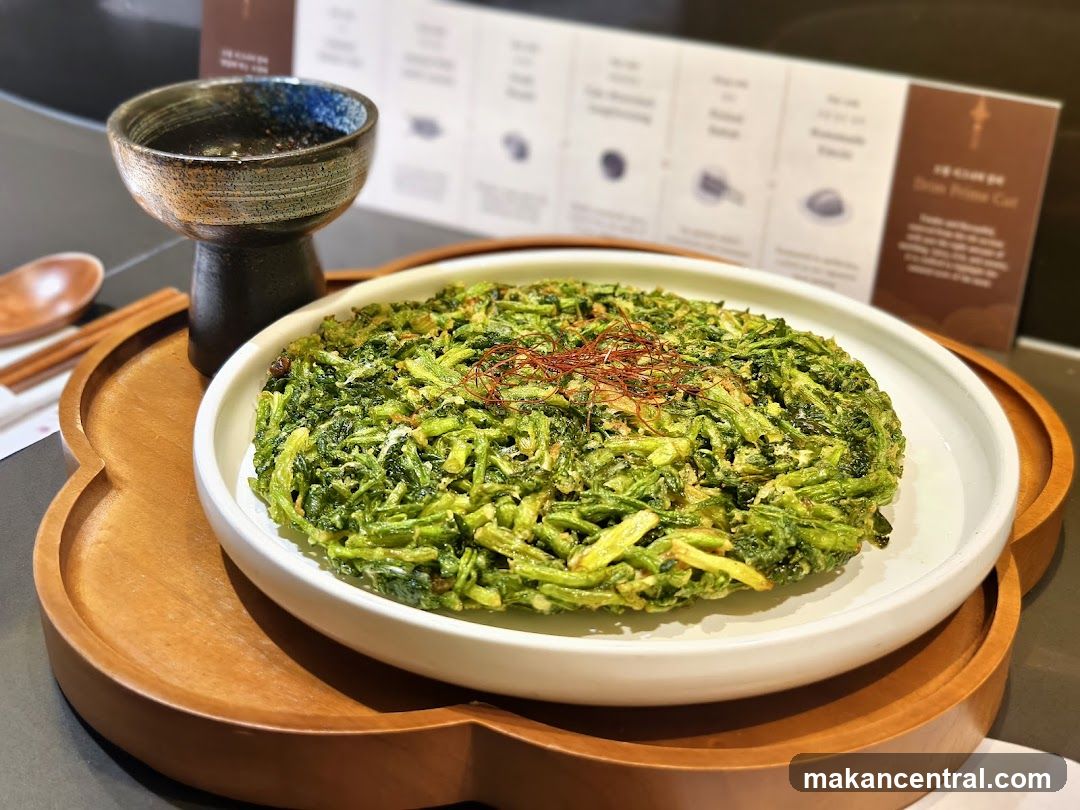 Green Vegetable Pancake with Dipping Sauce