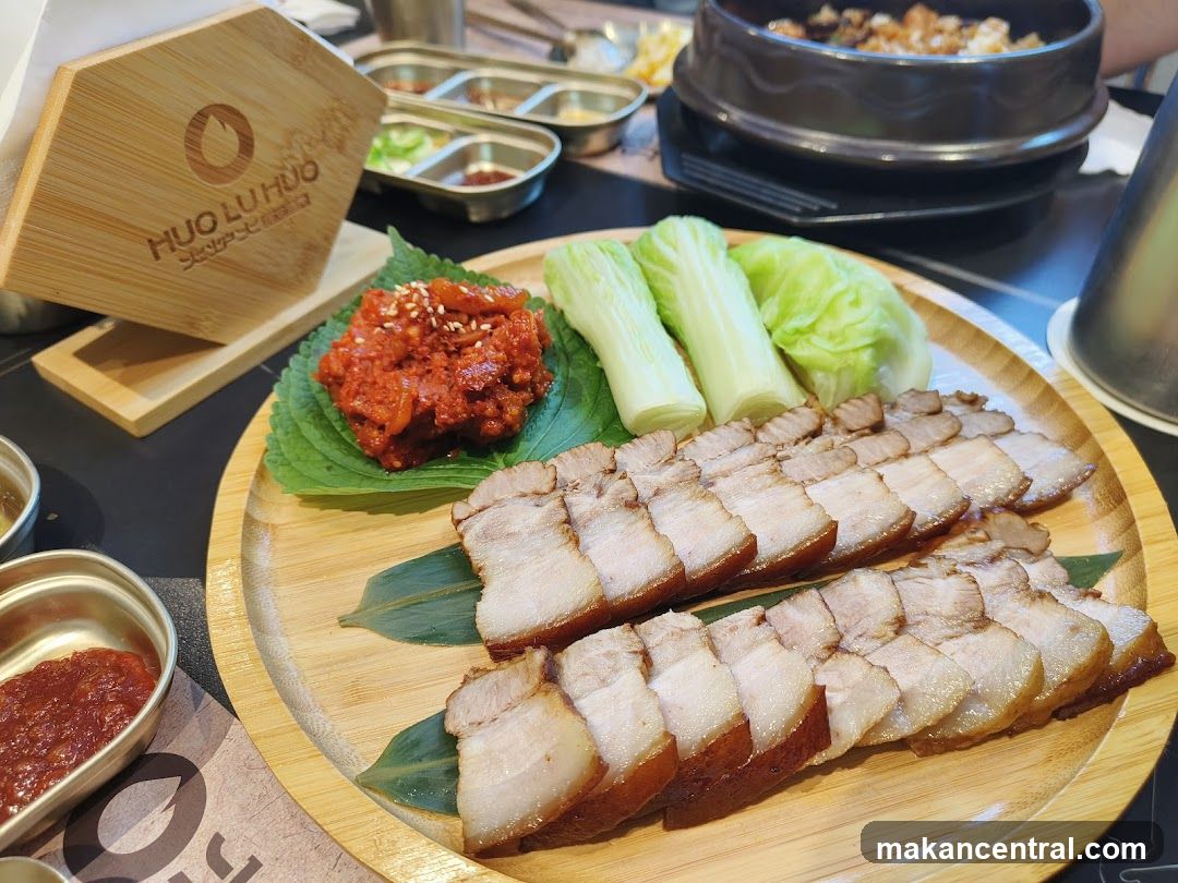 Boiled Pork Belly with Kimchi and Vegetables