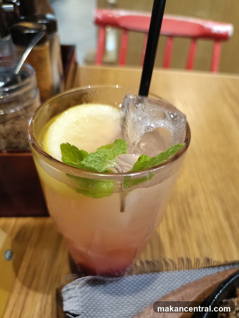 Pink Lemonade with Mint and Lemon