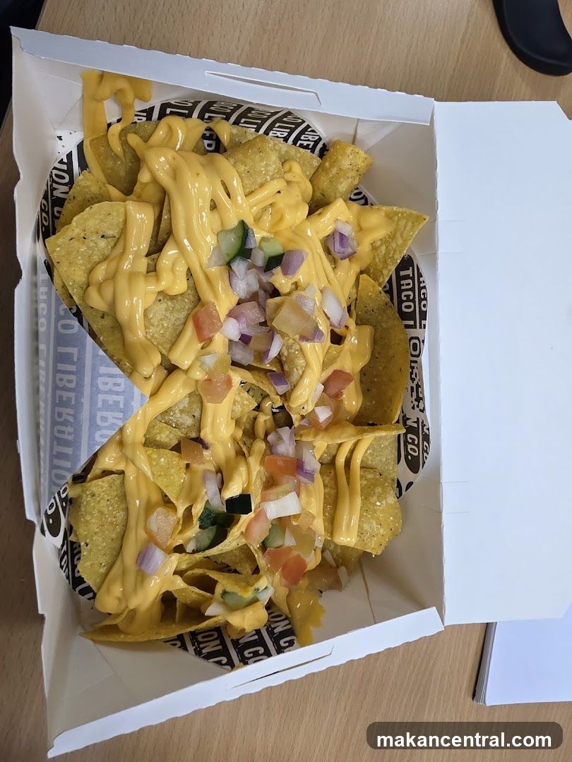Nachos with Cheese and Salsa