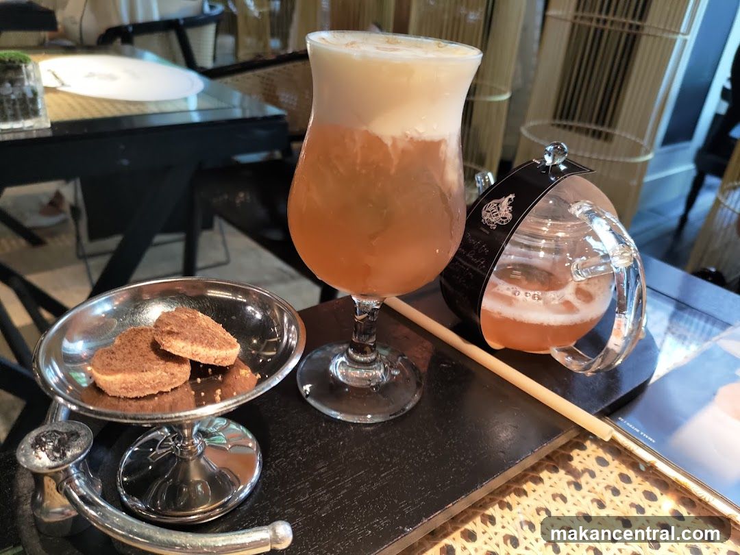 Tea and Cookies