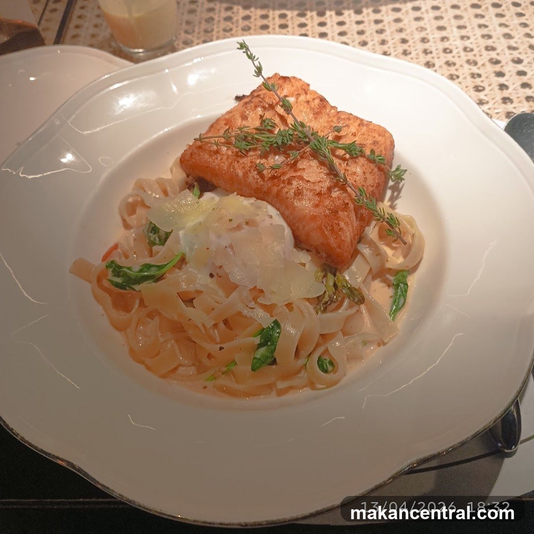 Salmon Pasta