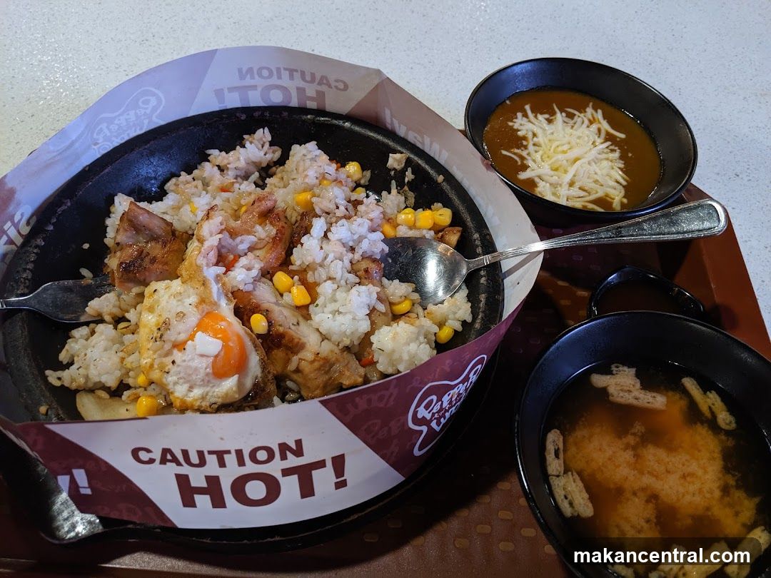 Sizzling Rice Dish with Sides