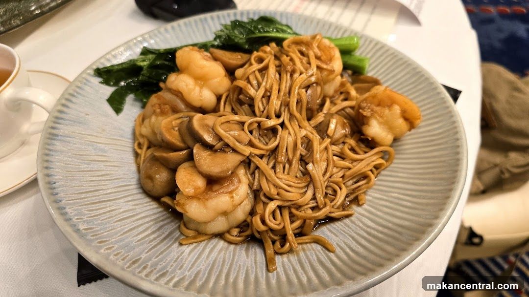 Noodles with Shrimp and Mushrooms