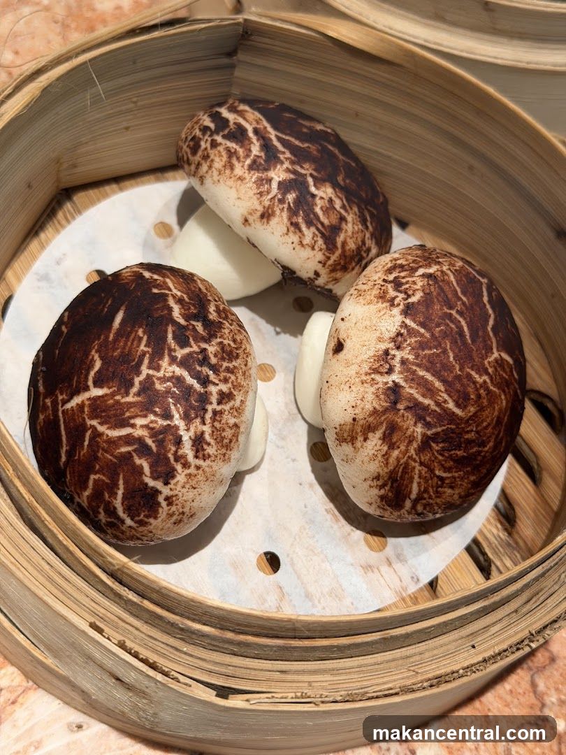 Mushroom-Shaped Steamed Buns