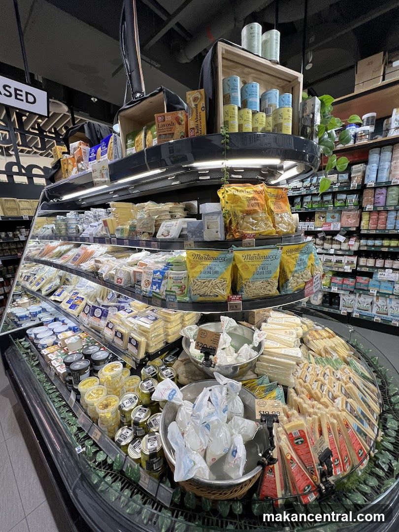 Grocery Store Display