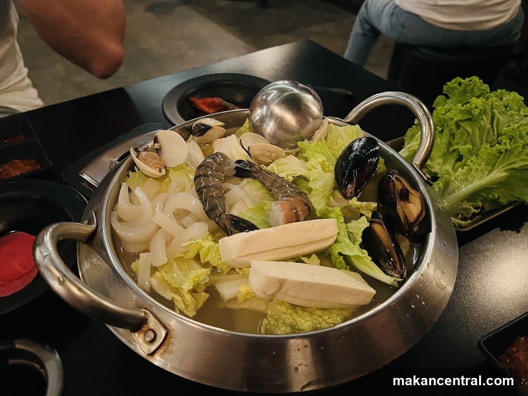 Seafood Hot Pot