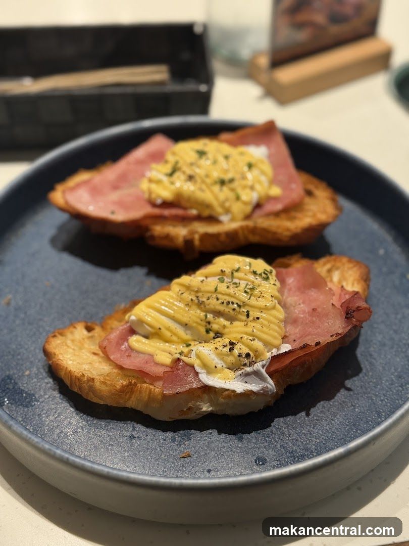 Croissant Eggs Benedict
