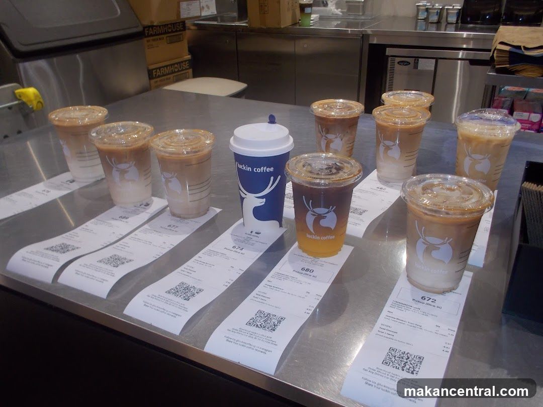 Luckin Coffee Drinks