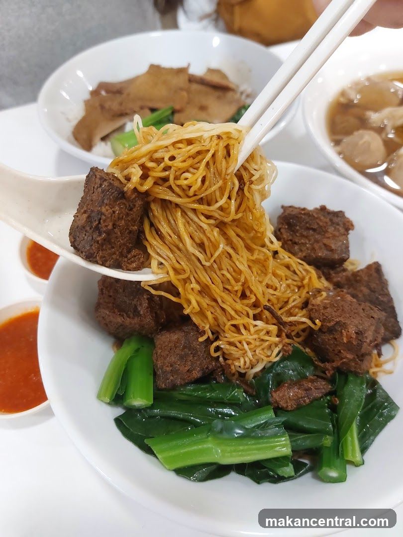 Hwa Heng Beef Noodle 华兴@Novena Square