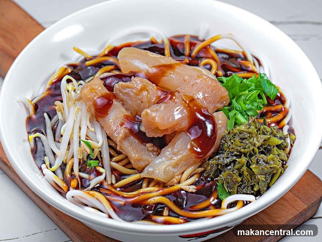 Noodles with Meat and Vegetables