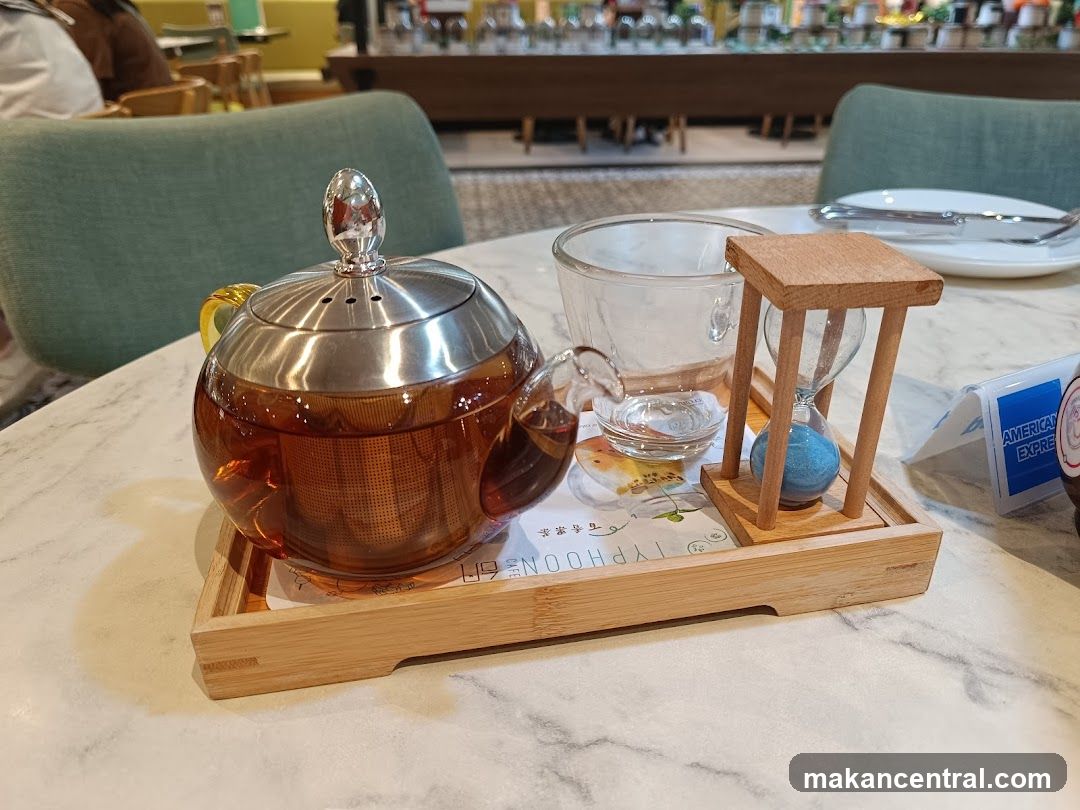 Tea Set with Hourglass