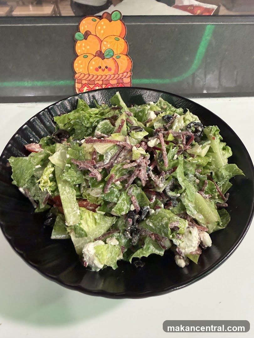 Salad with Oranges Decoration