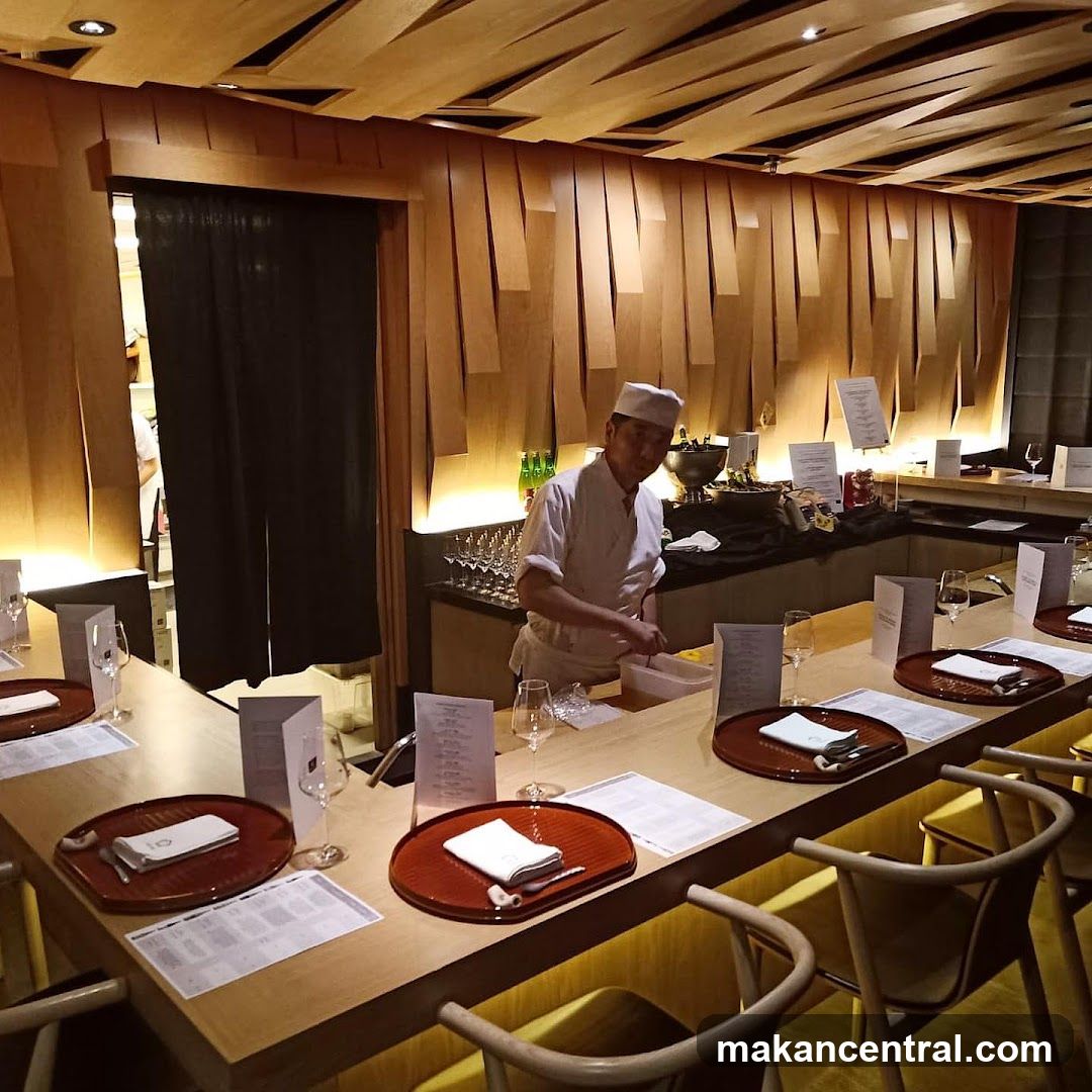 YOSHI Restaurant