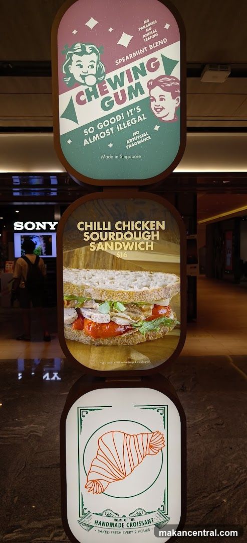 Food and Gum Display