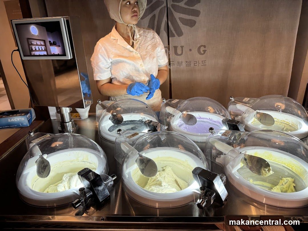 Ice Cream Display