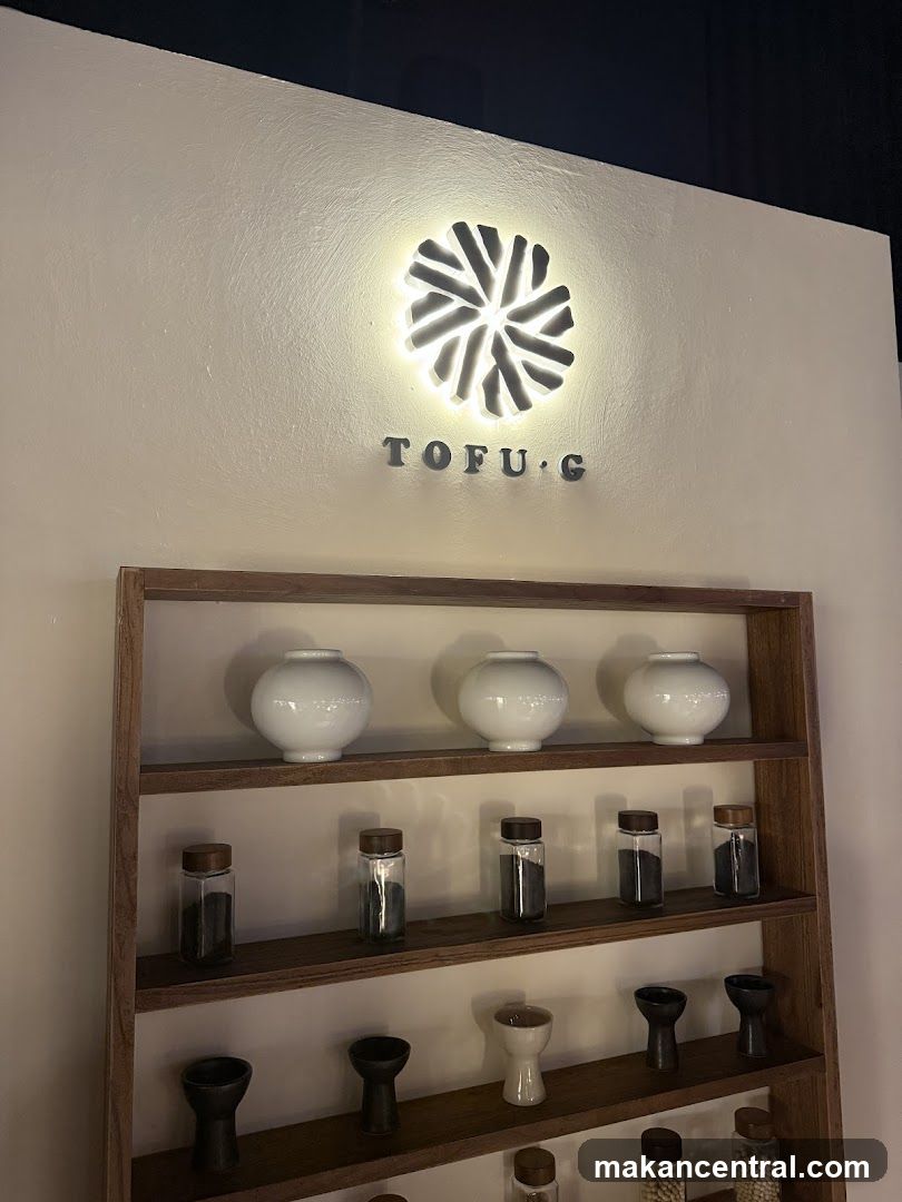 Tofu G Logo and Display Shelves