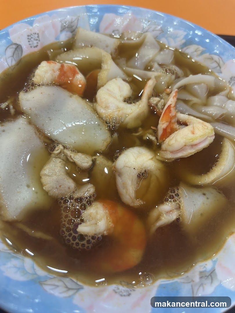 Seafood noodle soup