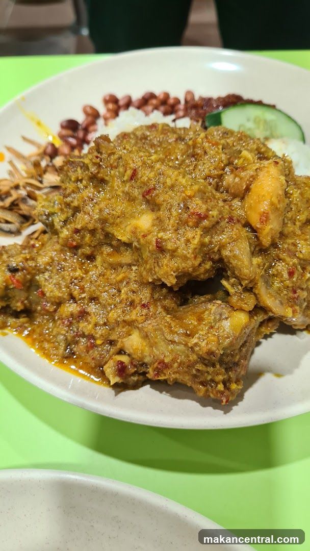 Nasi Lemak with Chicken Rendang