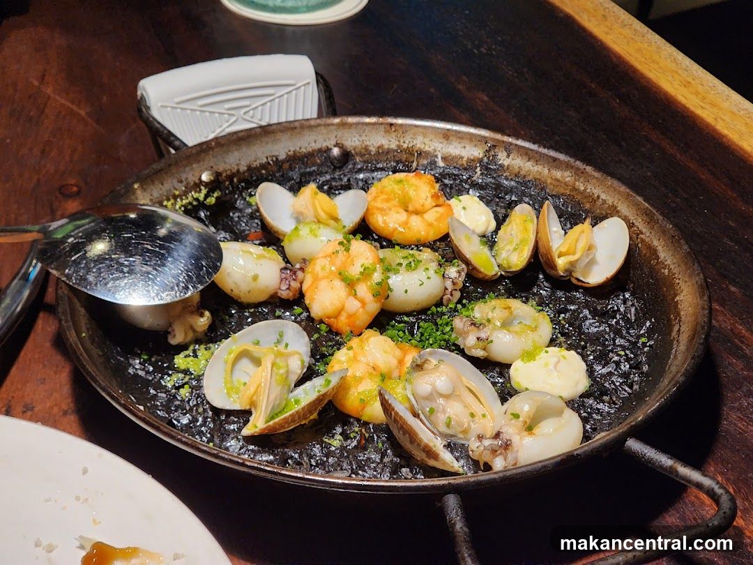 Seafood Paella
