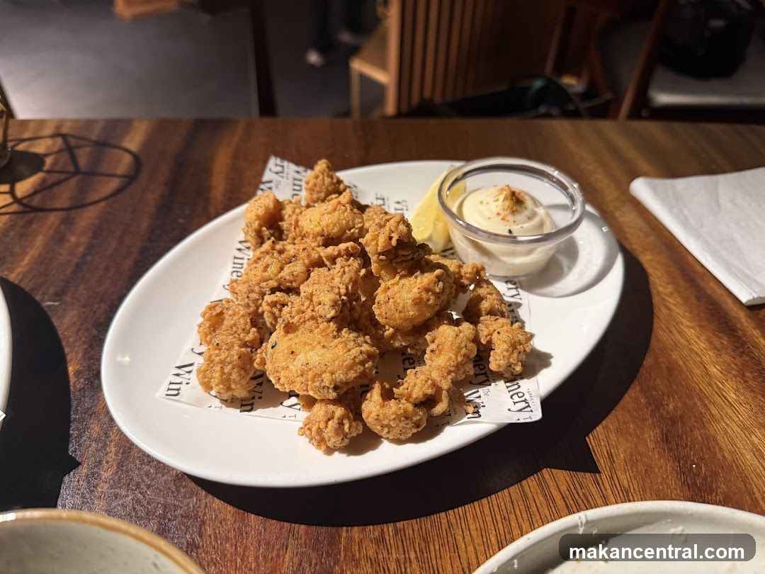 Fried Calamari with Dip