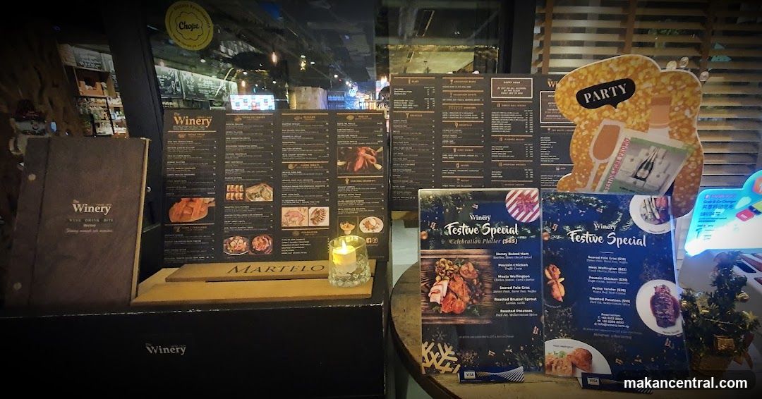 Restaurant Menus and Decorations