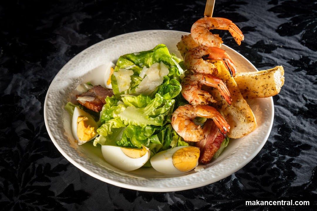 Shrimp Caesar Salad