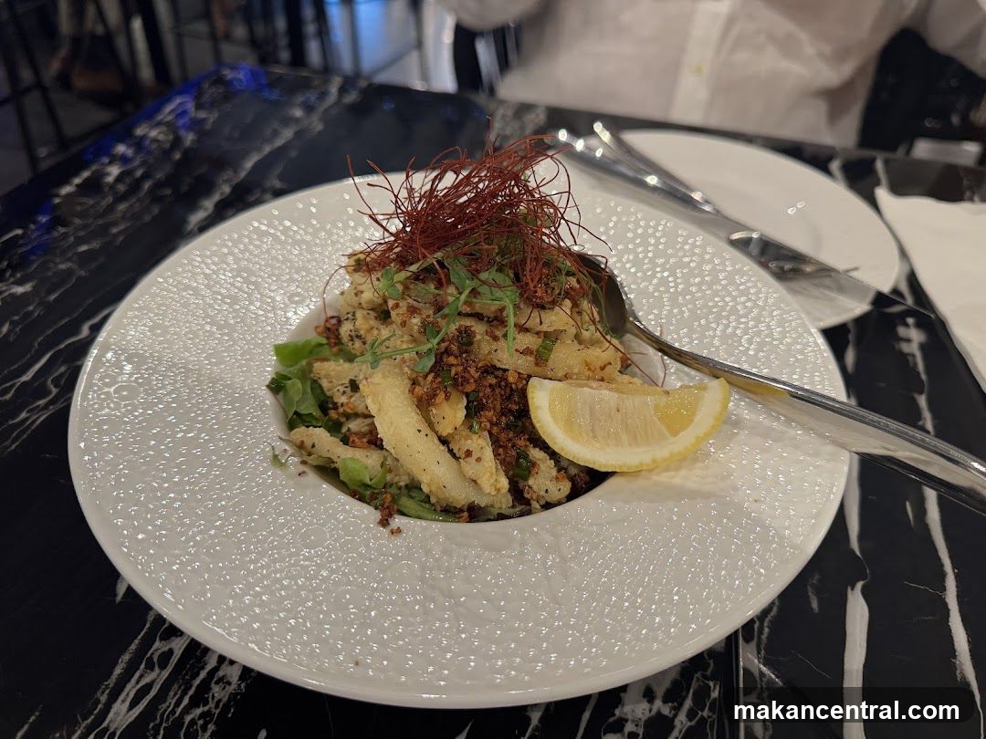 Fried Calamari Salad