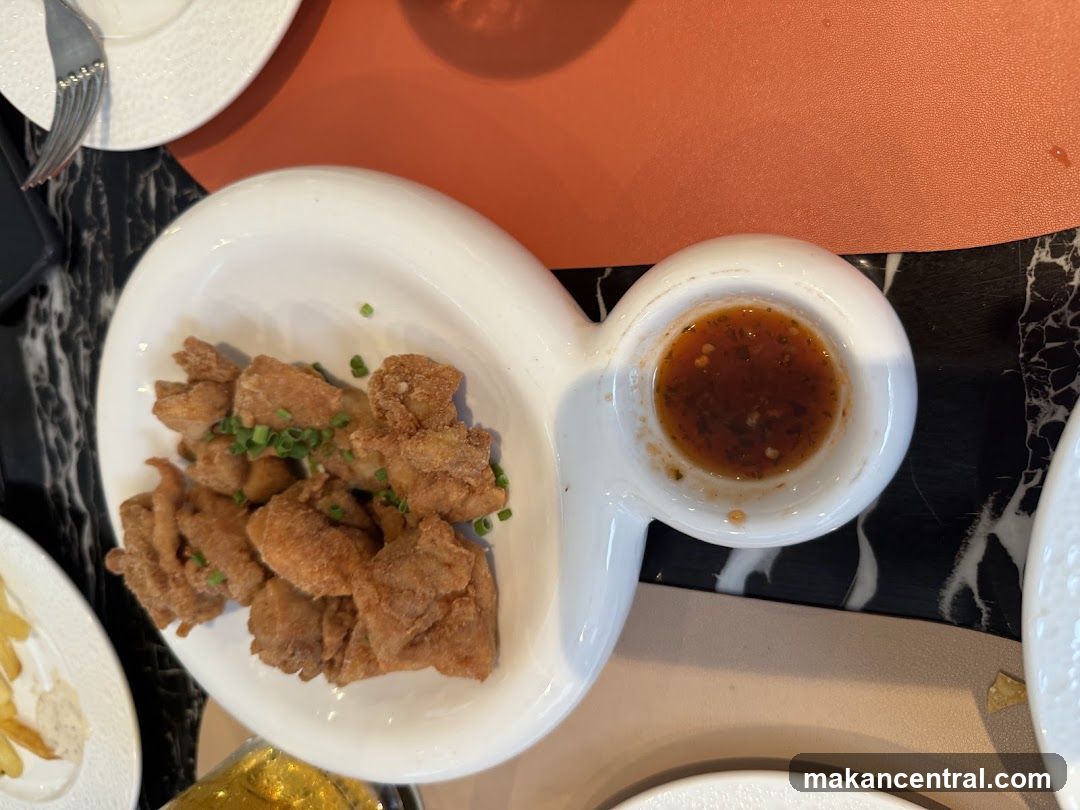 Fried Chicken Bites with Dipping Sauce