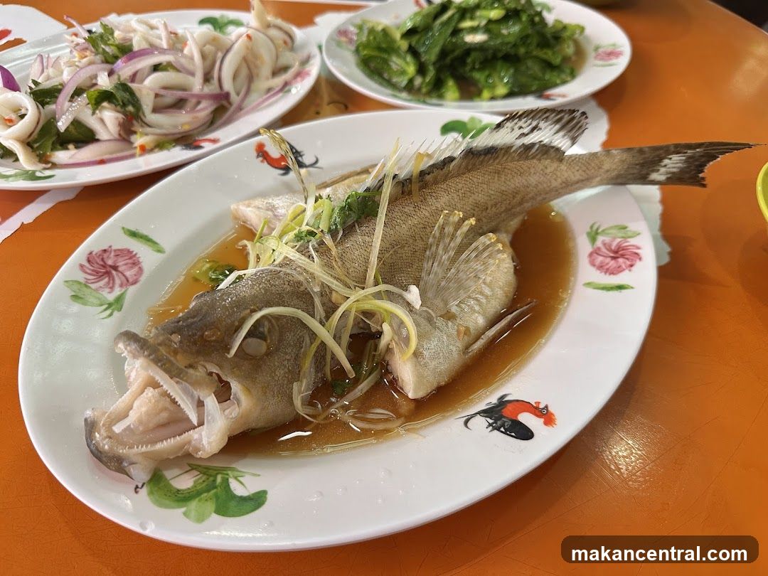 Steamed Fish with Vegetables