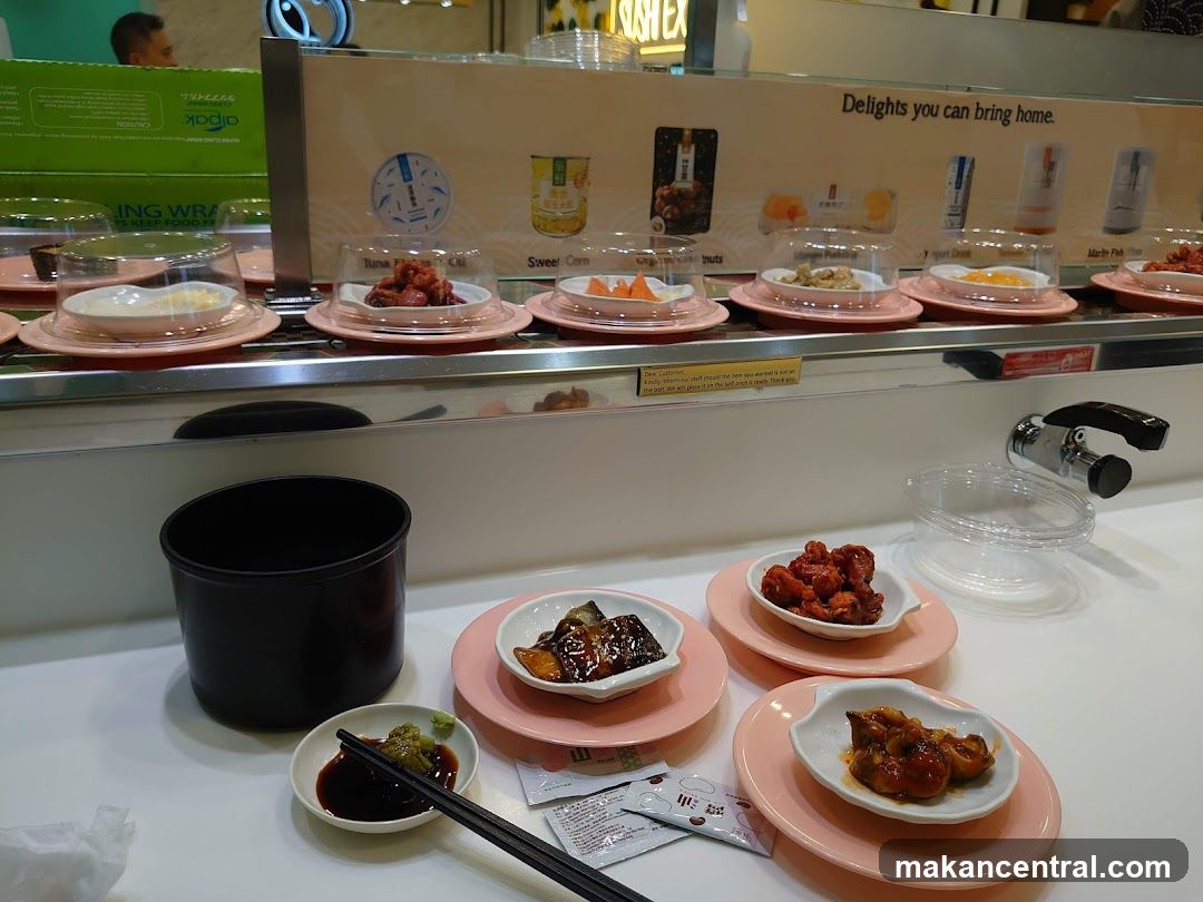 Conveyor Belt Sushi