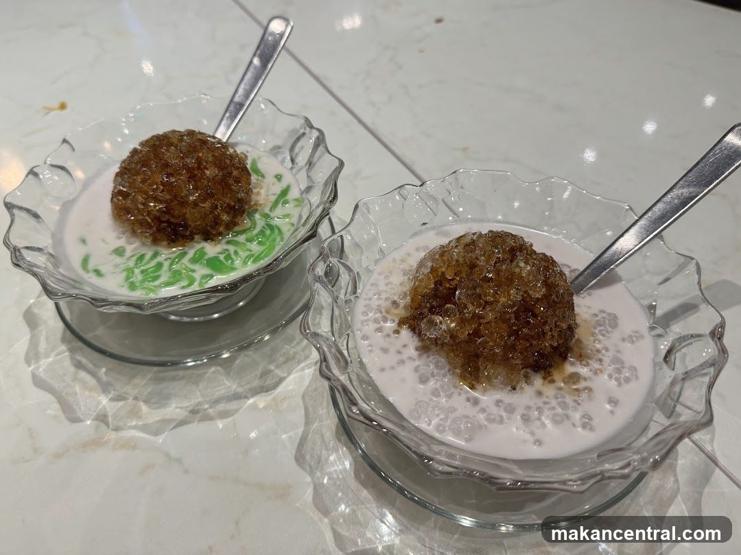 Desserts with Shaved Ice