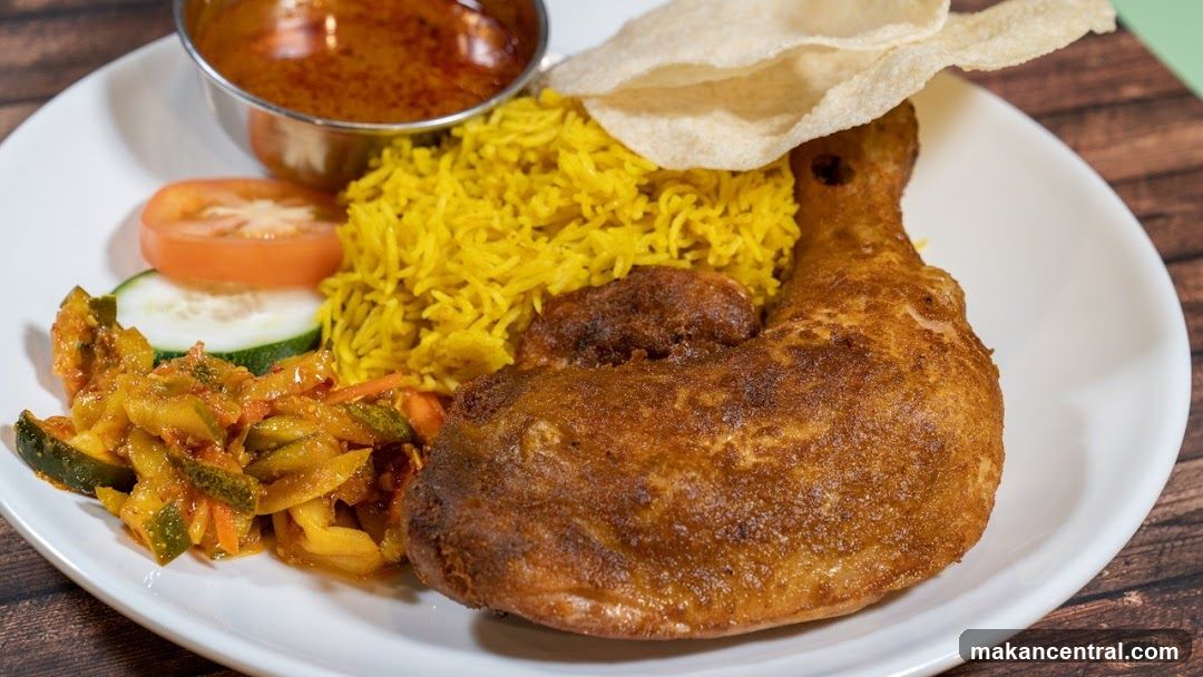 Fried Chicken with Rice and Curry