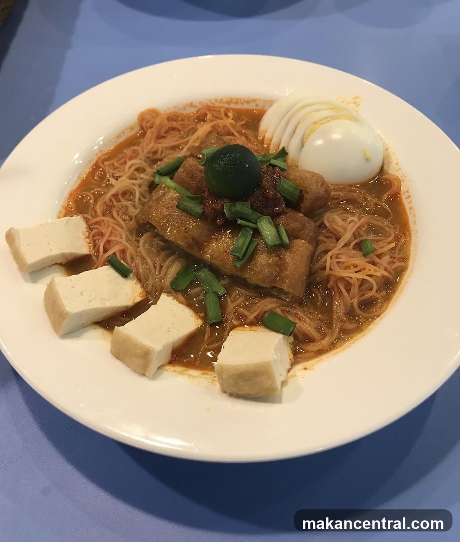 Curry Noodles with Tofu and Egg