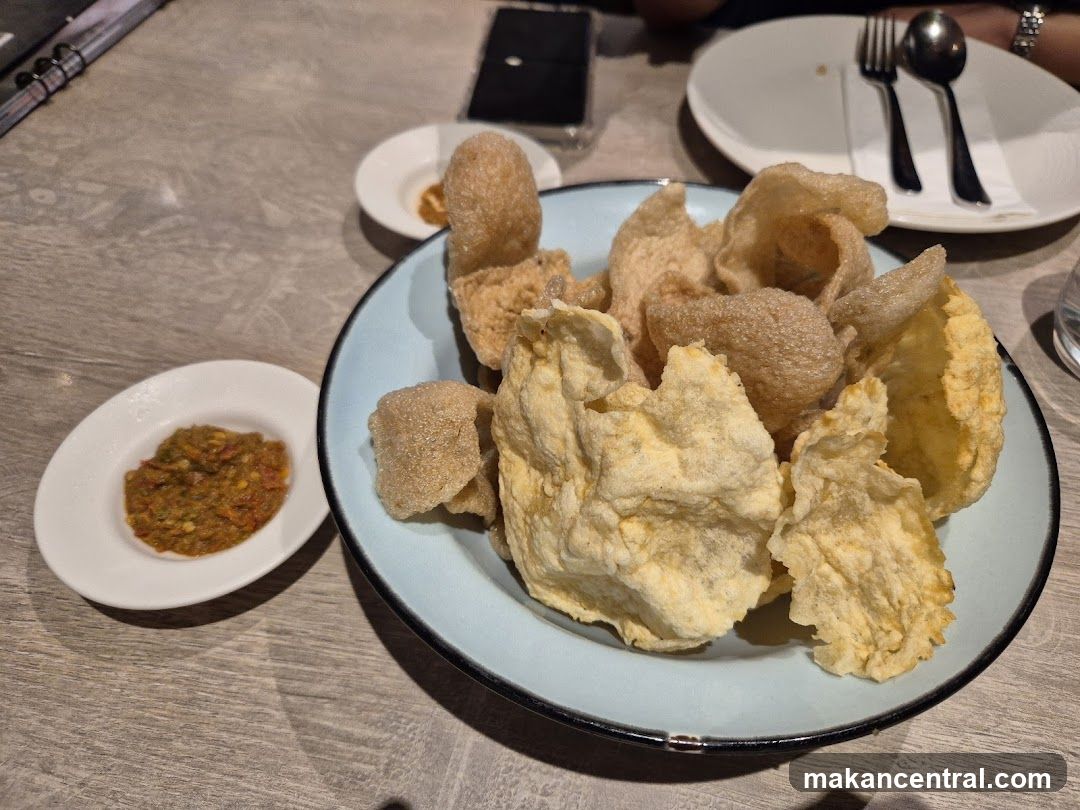 Crispy Snacks with Dip