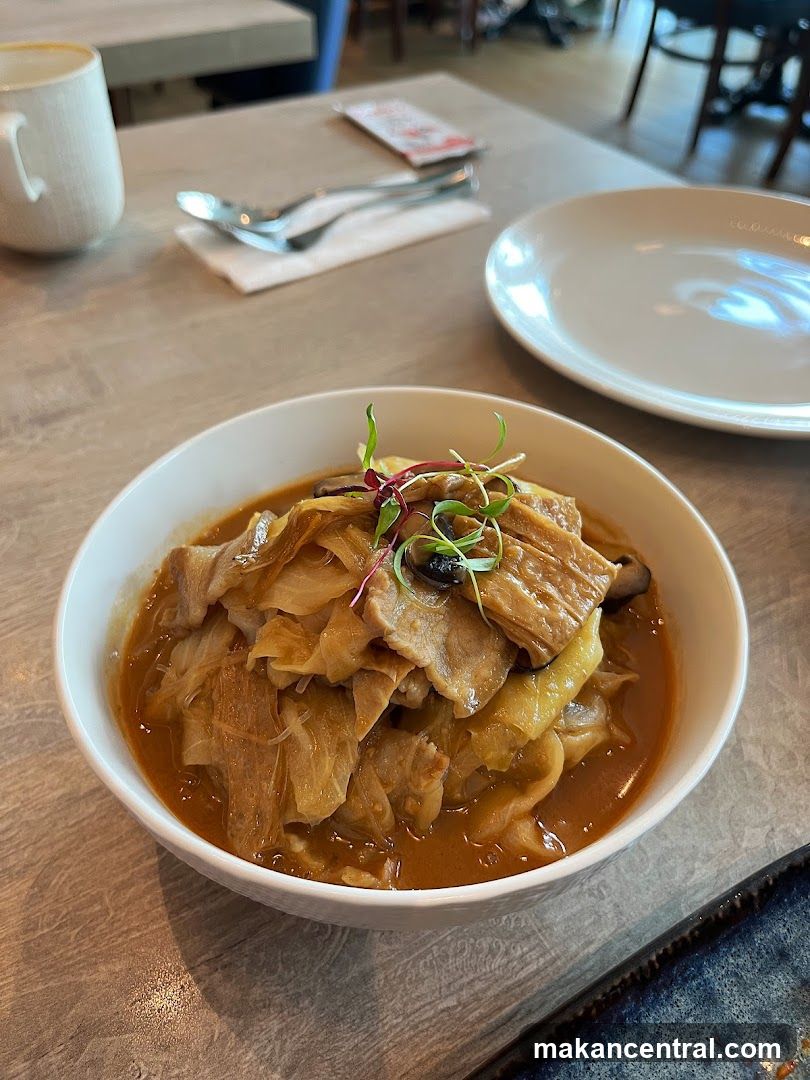 Braised Cabbage Dish