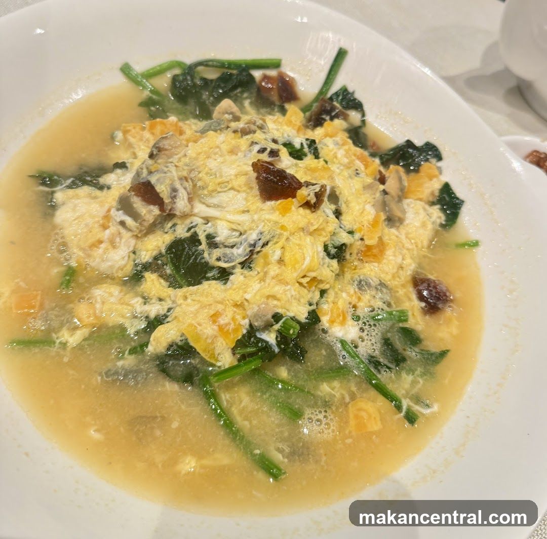 Spinach with Egg and Preserved Egg