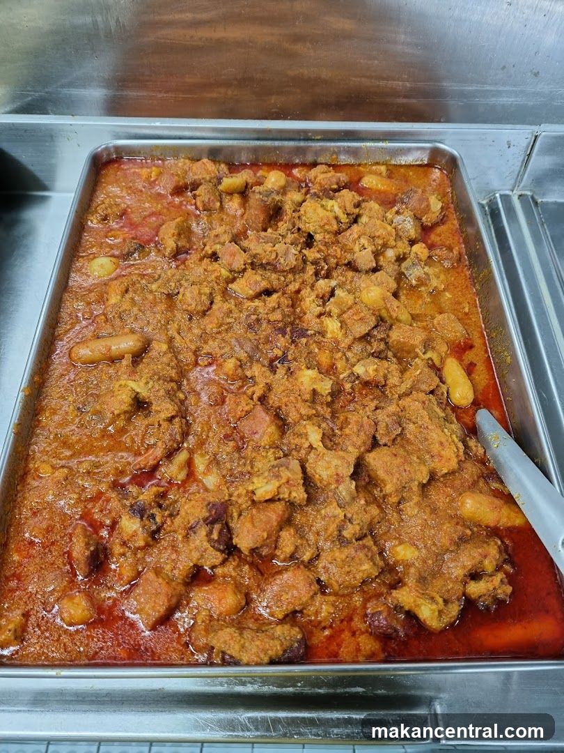 Food in serving tray