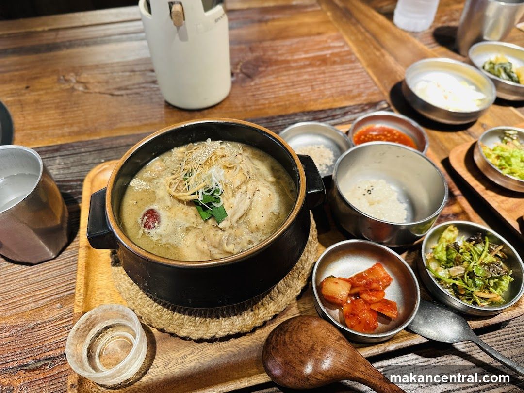 Song Gye Ok Singapore