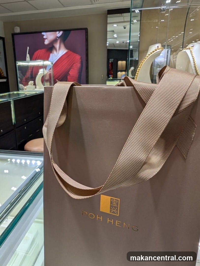 Poh Heng Shop Interior
