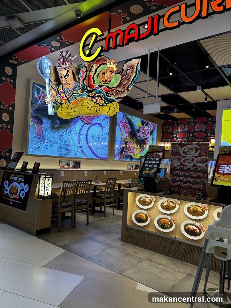 Maji Curry Interior