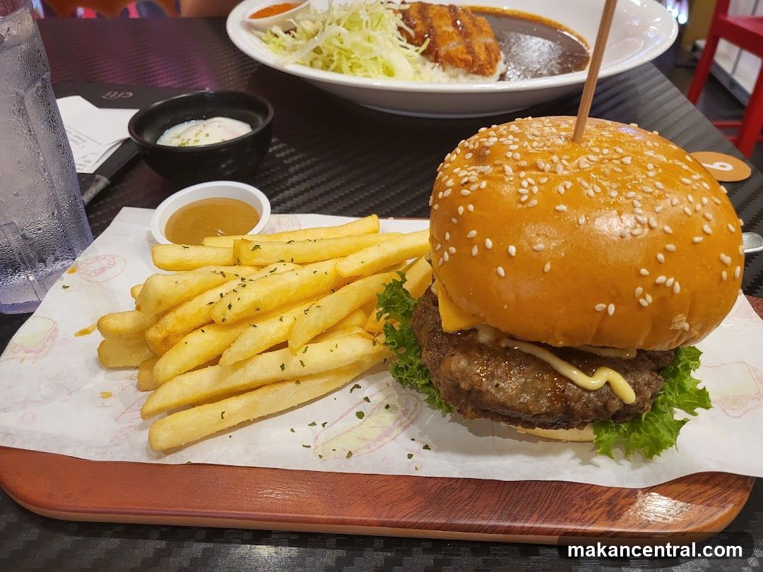 Restaurant Interior Food Service