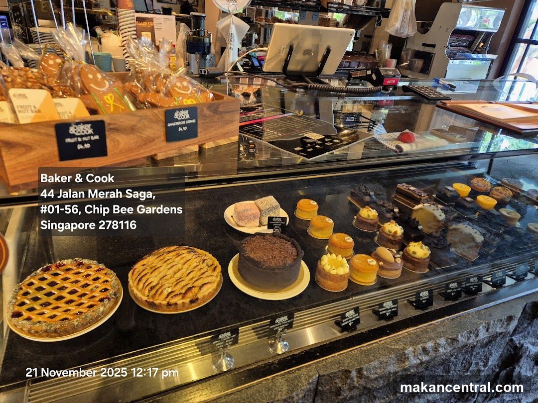 Baker & Cook Interior Display