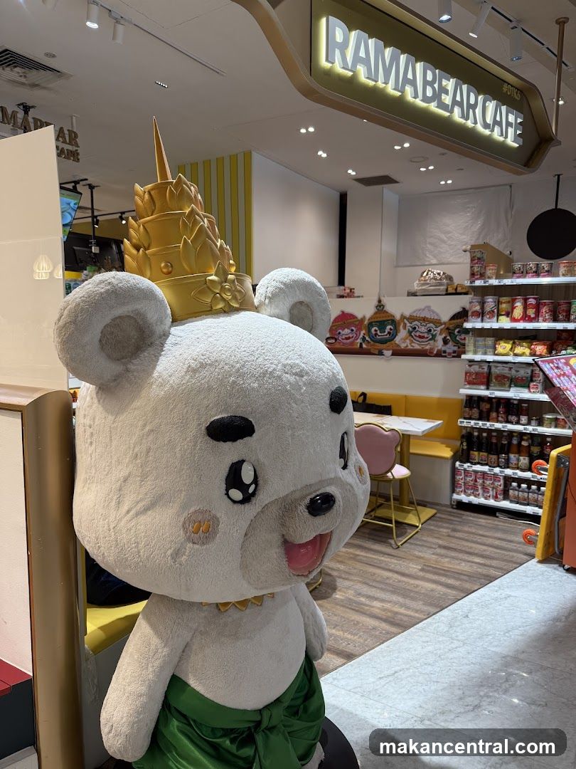 RAMABEAR CAFE interior