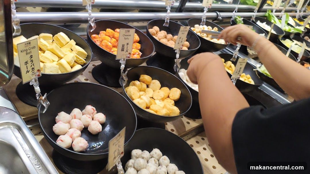 Food Display Counter